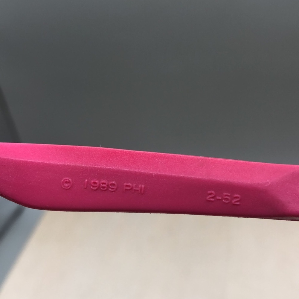 Vintage 1989 Pizza Hut Back To The Future Black & Hot Pink Promo Sunglasses - Picture 5 of 8